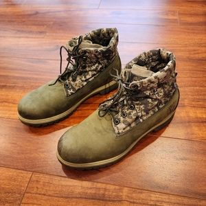Timberland Green Camouflage Suede Boots Men's Size 11M
